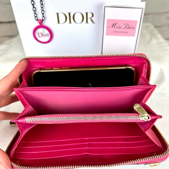 CHRISTIAN DIOR black patent zip around wallet on chain crossbody with pe… - Picture 16 of 16